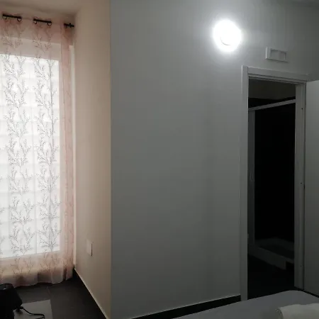 Bed & Breakfast Roseal *