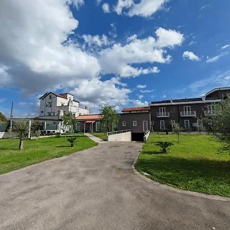 Roseal فندق مبيت وإفطار